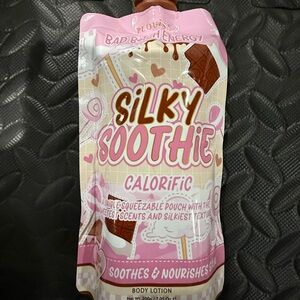 P.Louise Silky Soothe Body Lotion - Pink and White